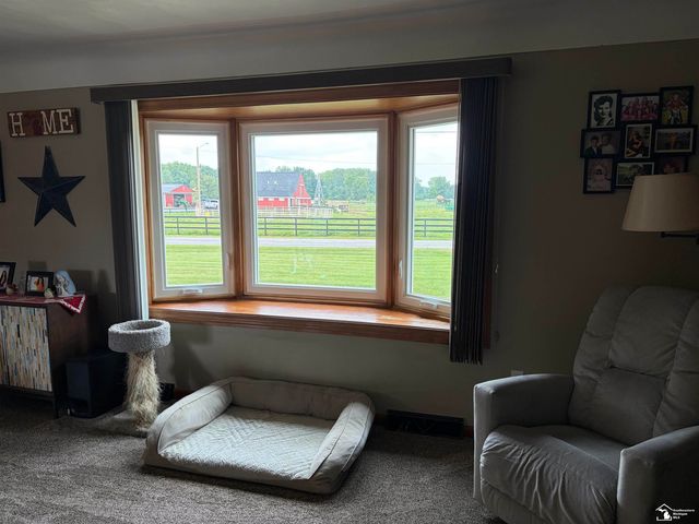 13608 Dunlap Road, La Salle, MI 48145