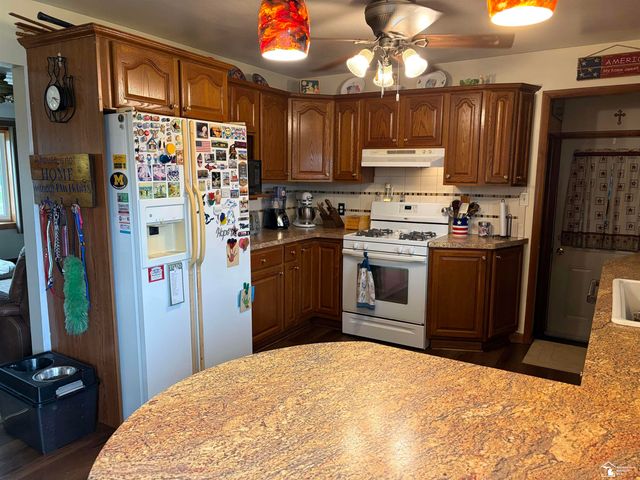 13608 Dunlap Road, La Salle, MI 48145