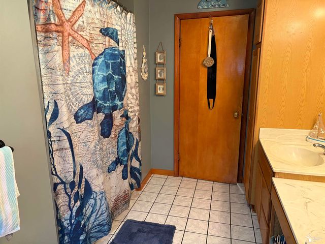 13608 Dunlap Road, La Salle, MI 48145