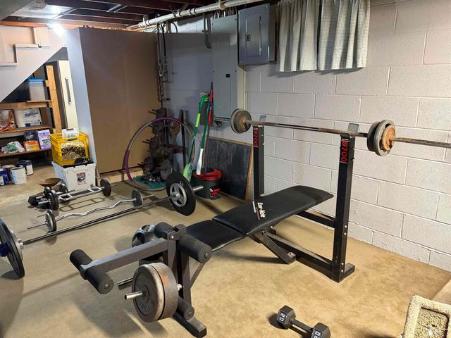 13608 Dunlap Road, La Salle, MI 48145