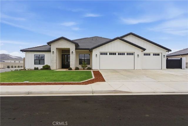 16729 Starview Court, Bakersfield, CA 93314