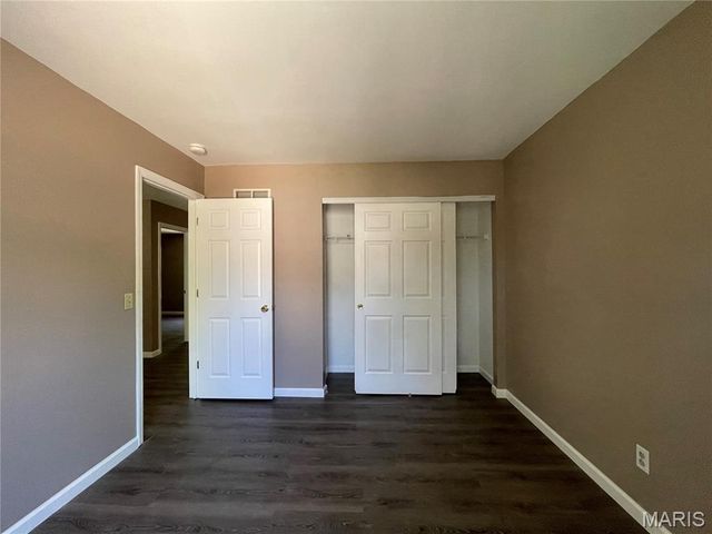 636 Canary Estates Drive, Ballwin, MO 63021