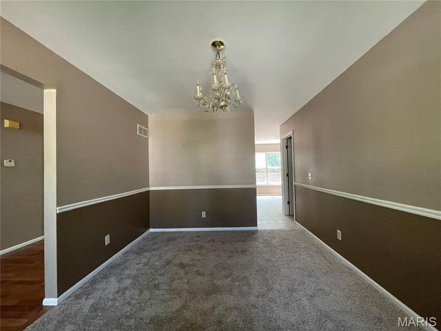 636 Canary Estates Drive, Ballwin, MO 63021