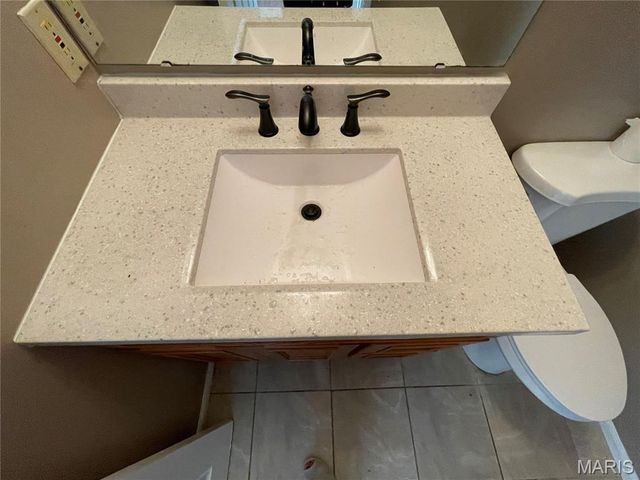 636 Canary Estates Drive, Ballwin, MO 63021