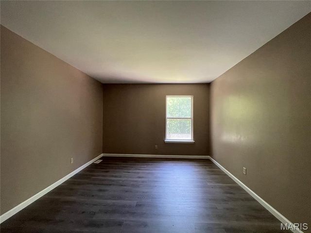 636 Canary Estates Drive, Ballwin, MO 63021