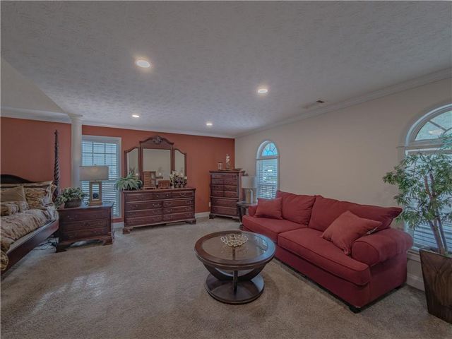 6042 Fairington Farms Lane, Lithonia, GA 30038