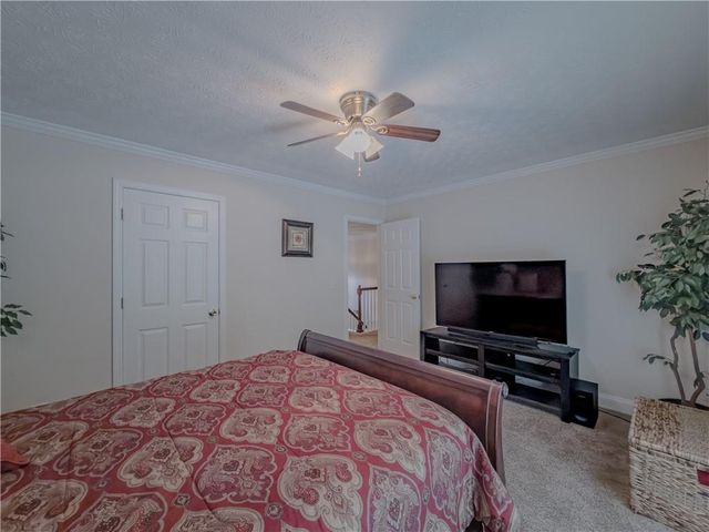 6042 Fairington Farms Lane, Lithonia, GA 30038