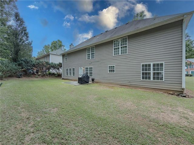 6042 Fairington Farms Lane, Lithonia, GA 30038