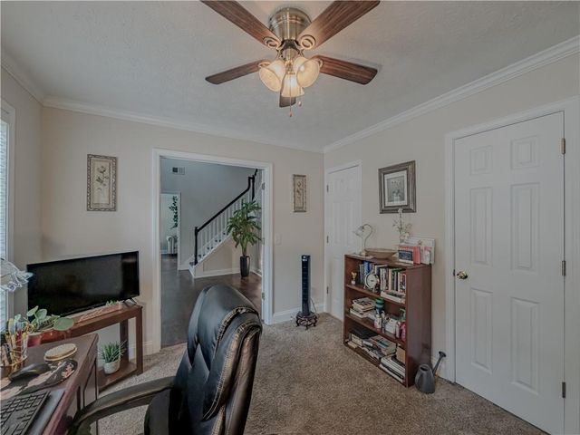 6042 Fairington Farms Lane, Lithonia, GA 30038