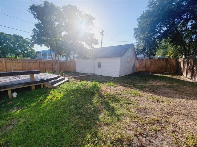 346 Louisiana Ave, Corpus Christi, TX 78404