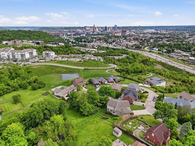 550 Scenic Drive, Covington, KY 41011