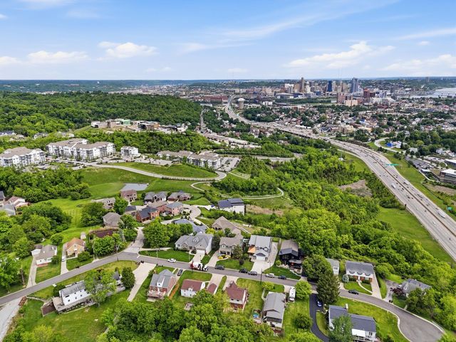 550 Scenic Drive, Covington, KY 41011