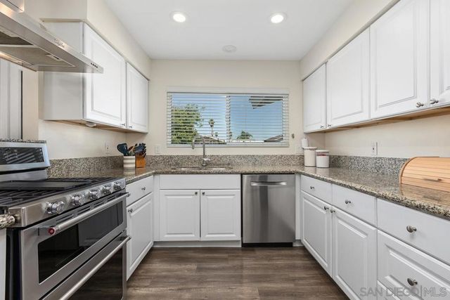 185 Harrison, Oceanside, CA 92057