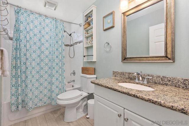 185 Harrison, Oceanside, CA 92057