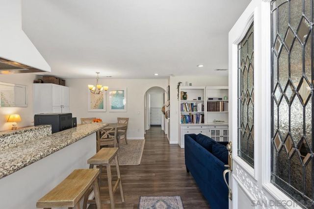 185 Harrison, Oceanside, CA 92057