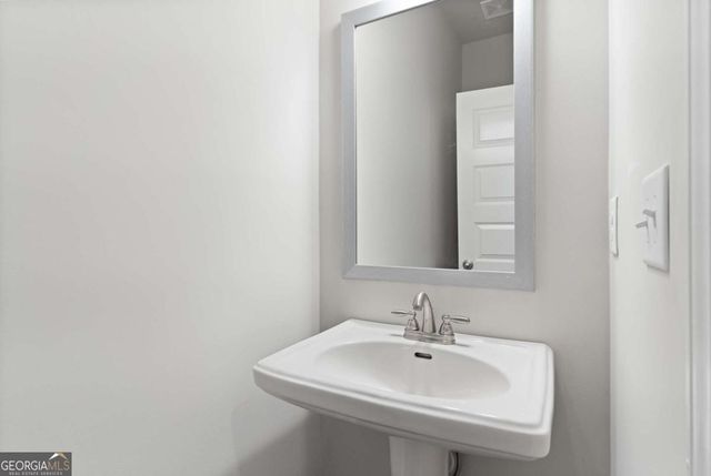 535 Paces Drive, Lithia Springs, GA 30122