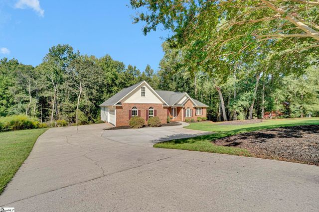 107 Westberrys Creek Road, Duncan, SC 29334