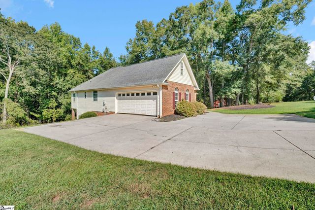 107 Westberrys Creek Road, Duncan, SC 29334