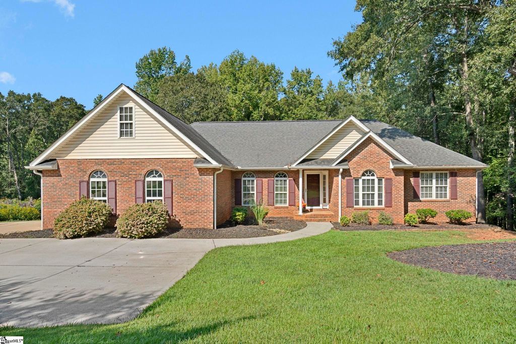 107 Westberrys Creek Road, Duncan, SC 29334