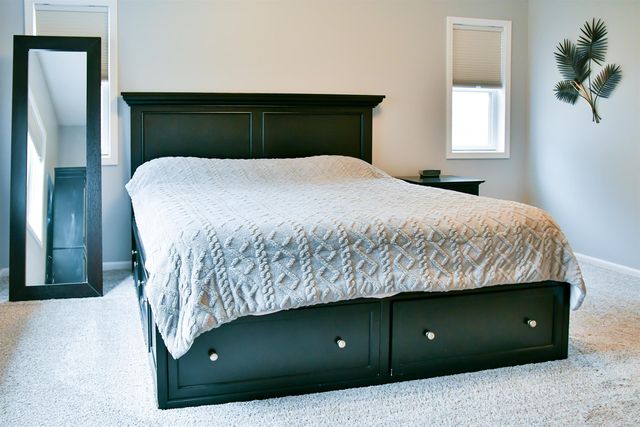 821 Whispering Pines Lane, Bay City, MI 48708