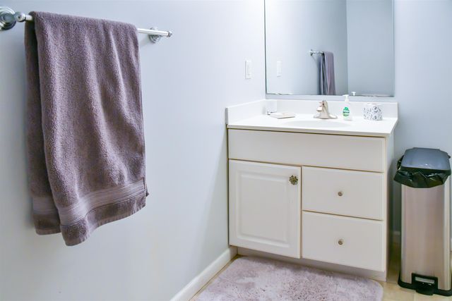 821 Whispering Pines Lane, Bay City, MI 48708