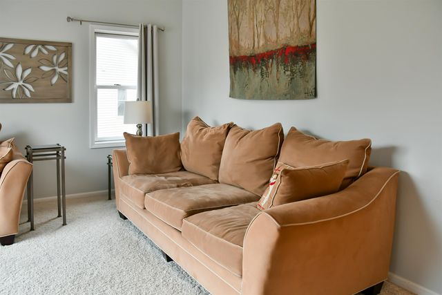 821 Whispering Pines Lane, Bay City, MI 48708