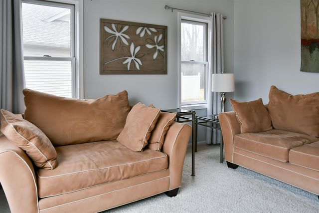 821 Whispering Pines Lane, Bay City, MI 48708