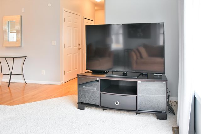 821 Whispering Pines Lane, Bay City, MI 48708