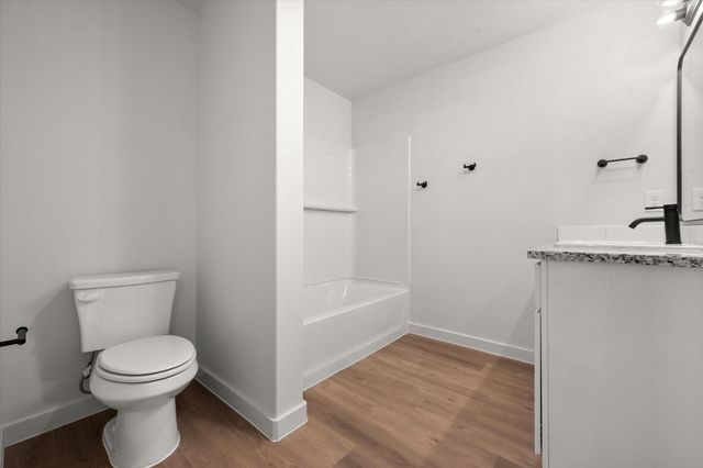 2404 Aberdeen Avenue, Wolfforth, TX 79382