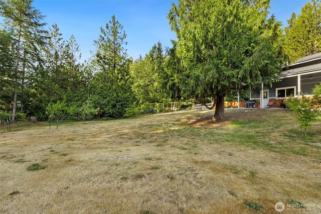 5728 NW Littlewood Lane, Silverdale, WA 98383