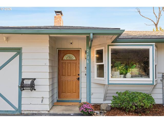 2136 Se 181ST Ave, Portland, OR 97233