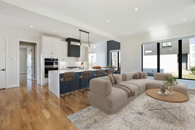 6012B Hill Cir, Nashville, TN 37209