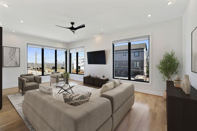 6012B Hill Cir, Nashville, TN 37209