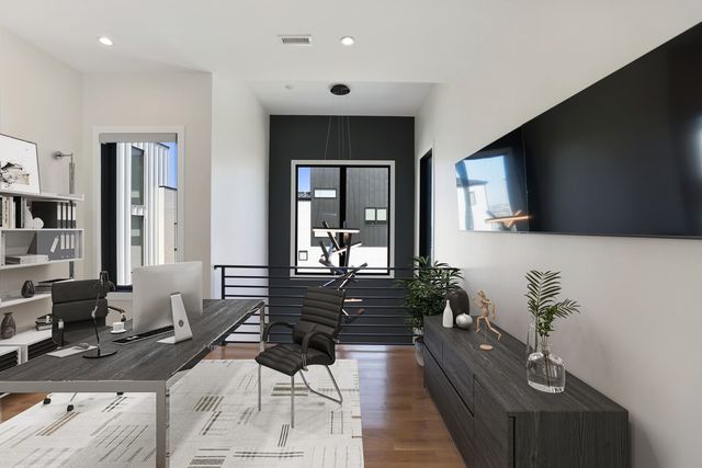 6012B Hill Cir, Nashville, TN 37209