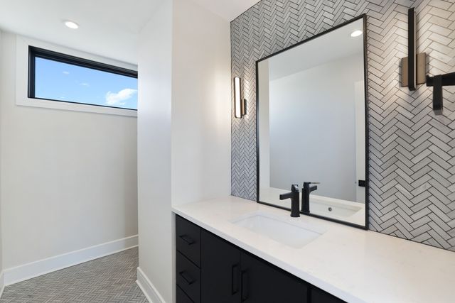 6012B Hill Cir, Nashville, TN 37209