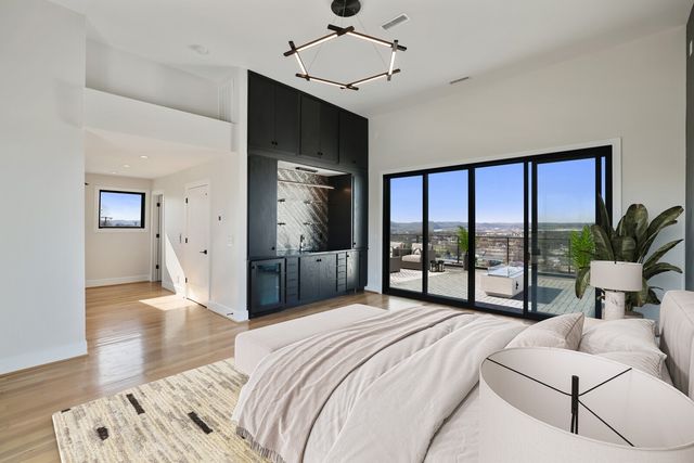 6012B Hill Cir, Nashville, TN 37209