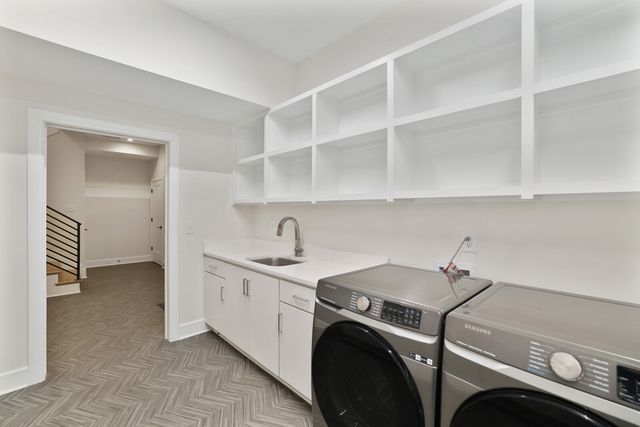 6012B Hill Cir, Nashville, TN 37209