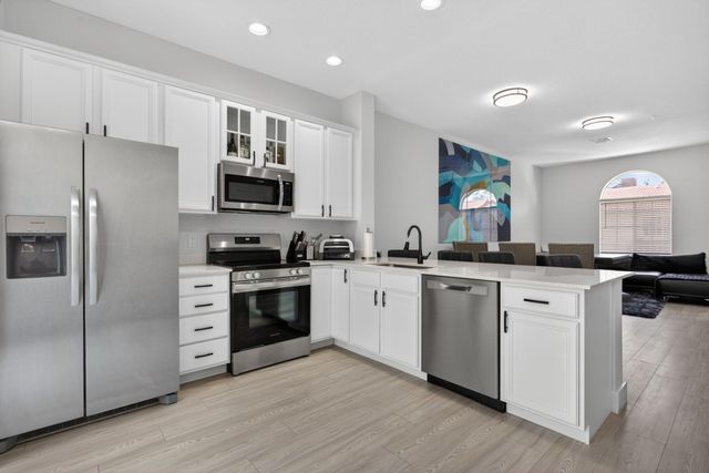 2457 NE 14th Street 2457, Pompano Beach, FL 33062