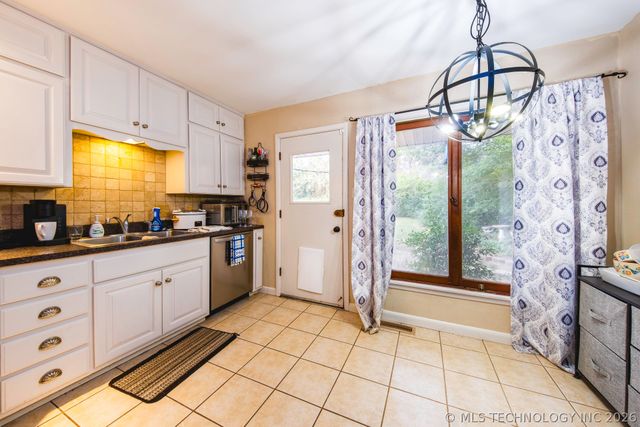 4140 S Robb Avenue, Muskogee, OK 74401