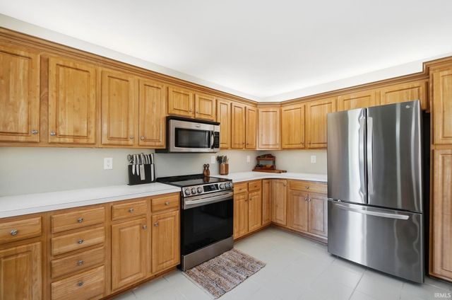 1802 Hathaway Road, Fort Wayne, IN 46845
