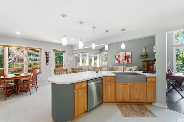 1802 Hathaway Road, Fort Wayne, IN 46845