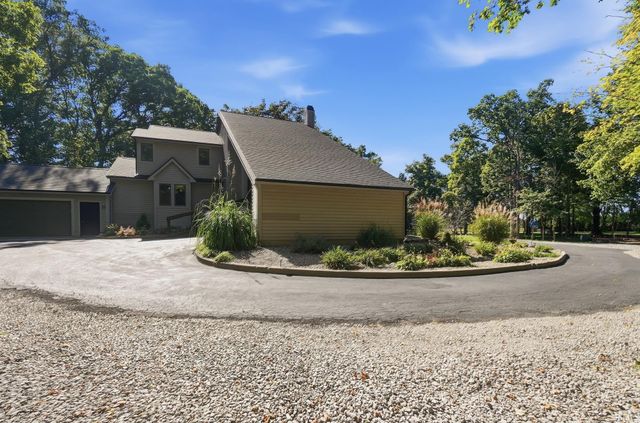 1802 Hathaway Road, Fort Wayne, IN 46845