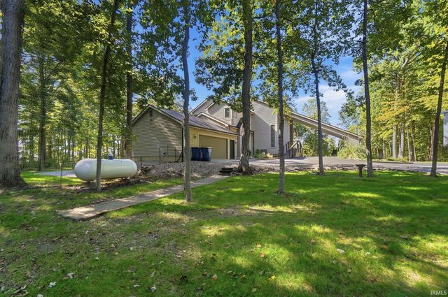 1802 Hathaway Road, Fort Wayne, IN 46845