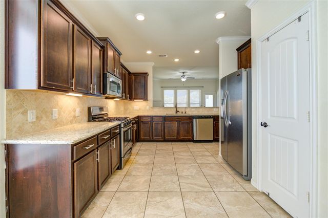 18443 Weeping Spring Drive, Cypress, TX 77429