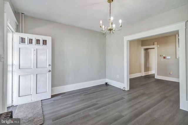 24 NEW TRENT ST, Ewing, NJ 08638
