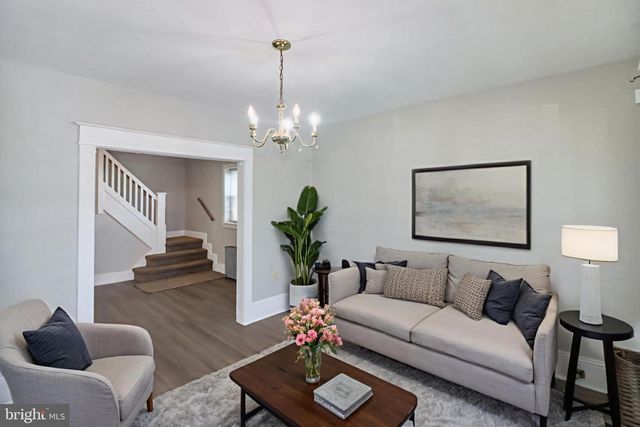 24 NEW TRENT ST, Ewing, NJ 08638