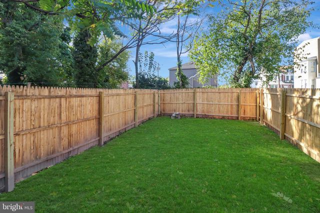 24 NEW TRENT ST, Ewing, NJ 08638