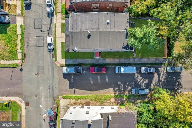 24 NEW TRENT ST, Ewing, NJ 08638