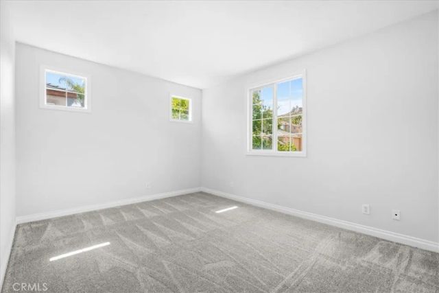 11 Plaza Avila, Lake Elsinore, CA 92532