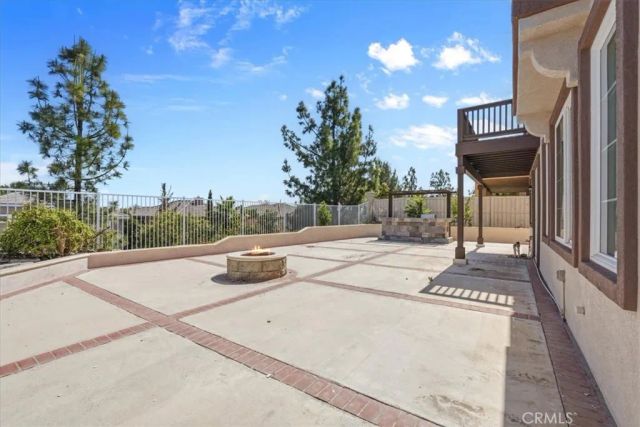 11 Plaza Avila, Lake Elsinore, CA 92532